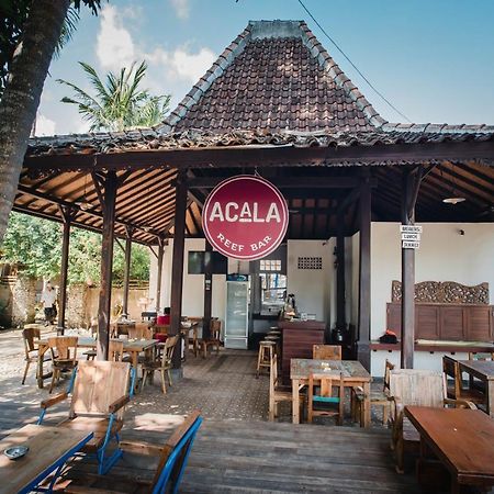 Acala Hostel & Reef Bar Toyapakeh Exteriér fotografie