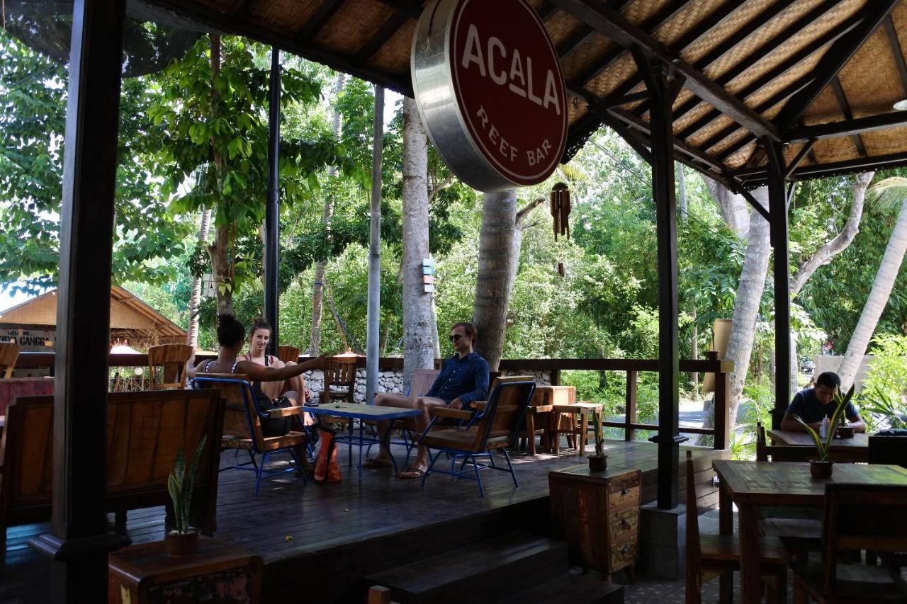 Acala Hostel & Reef Bar Toyapakeh Exteriér fotografie